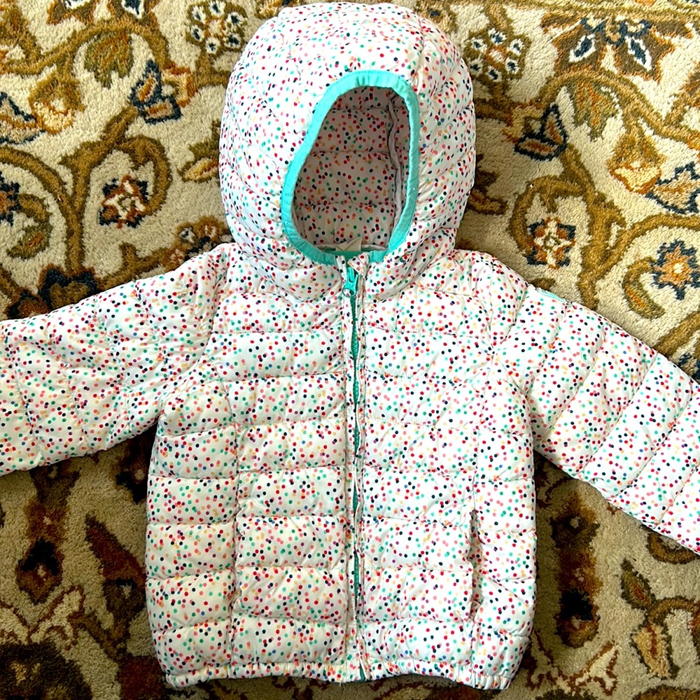 Baby Gap Lightweight puffer jacket in confetti for toddlers size 2T - Primaloft